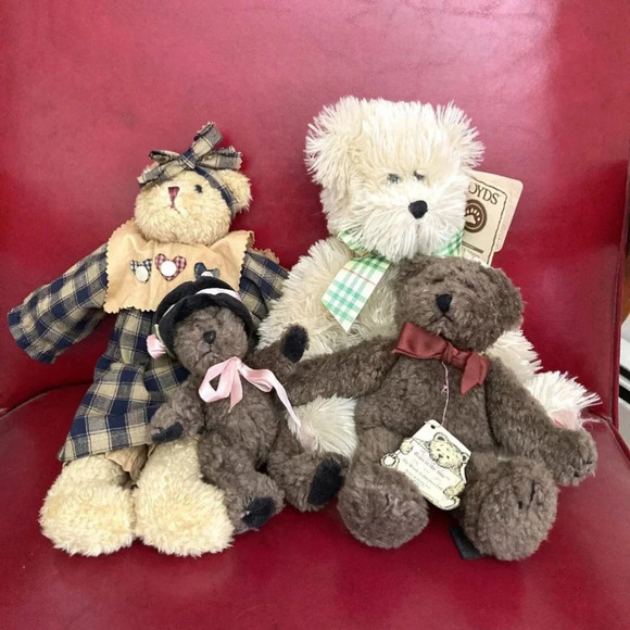 Collection of 4 Plush Boyds‎ Bears - Picture 1 of 16